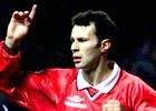 Giggs hosszabbított, Beckham 48 órát kapott